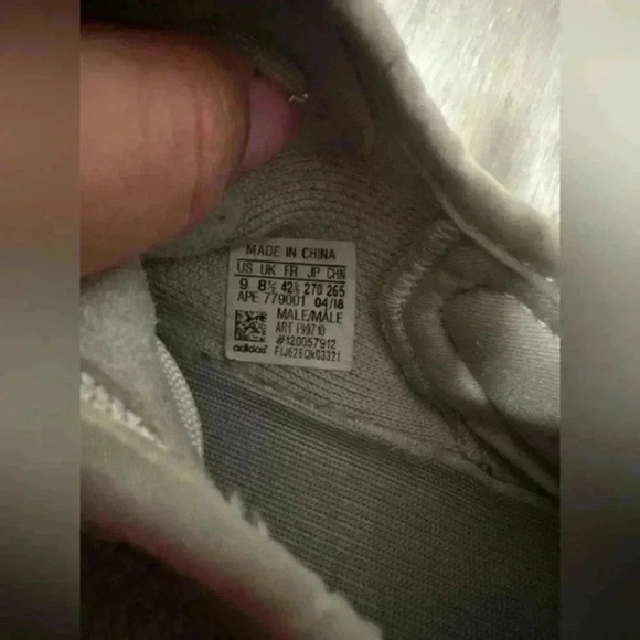 Adidas Yeezy Boost 350 V2 Low‎ Sesame F99710 Size 9 - Picture 6 of 15